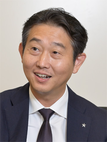 川角 明大氏