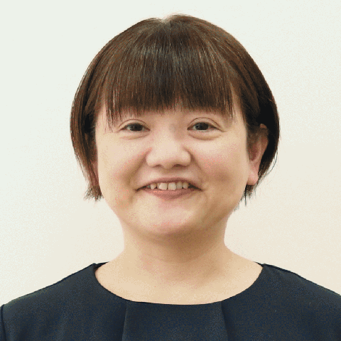柿村 俊子 氏