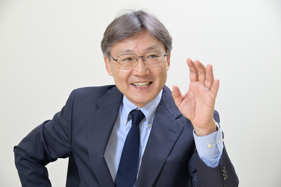 岡田 正大氏